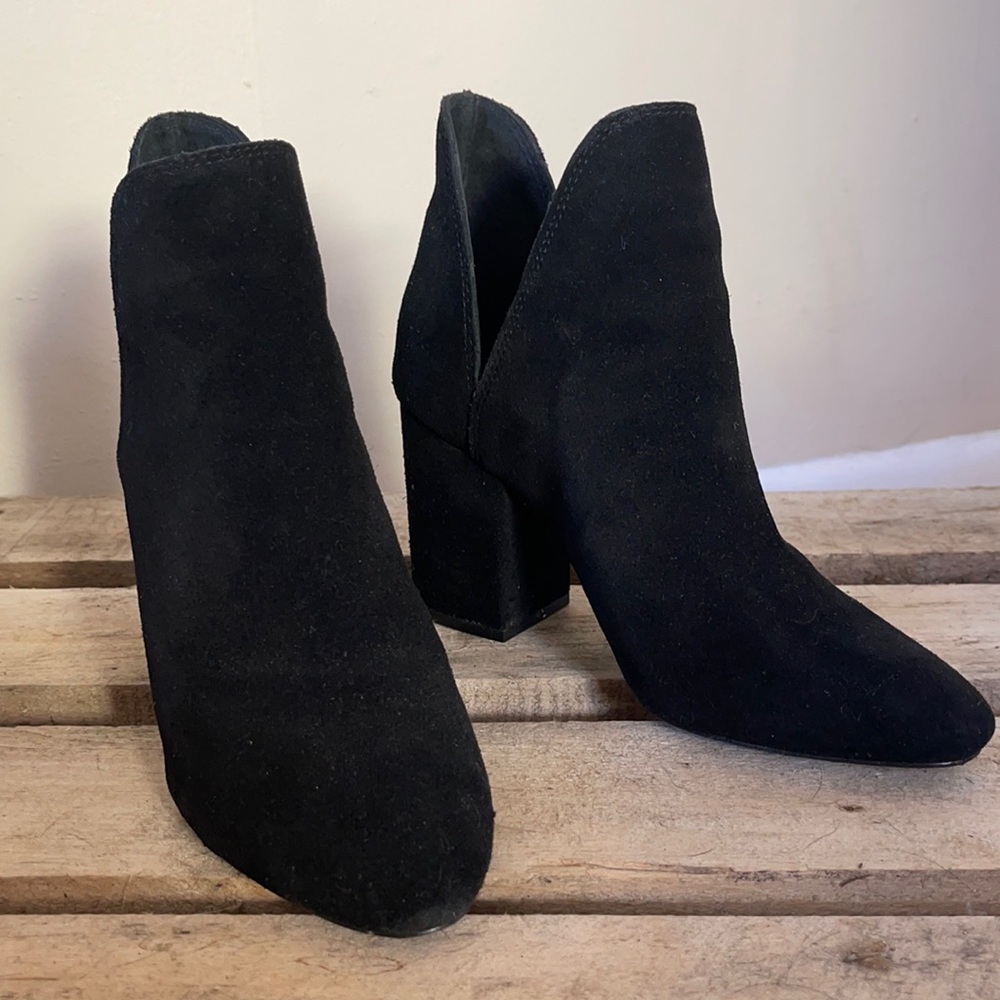 Steve Madden Black Ankle Boots 7.5M